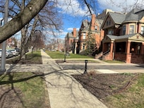 Shot toward some of the other houses on the street, with the two nearest part of the Inn