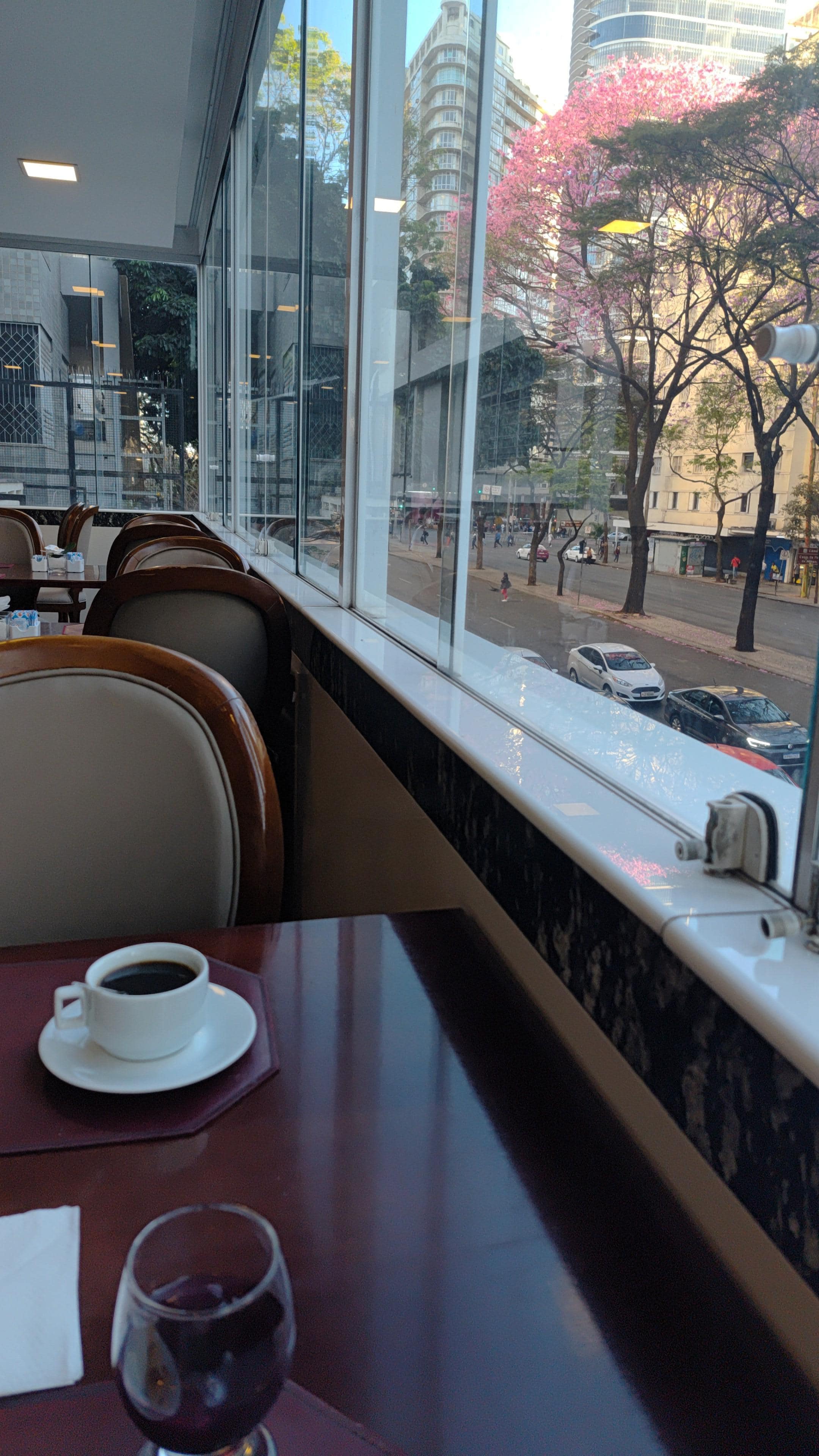 Café da manhã ☕️ excelente. 