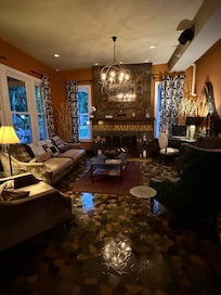 Hollander Lobby