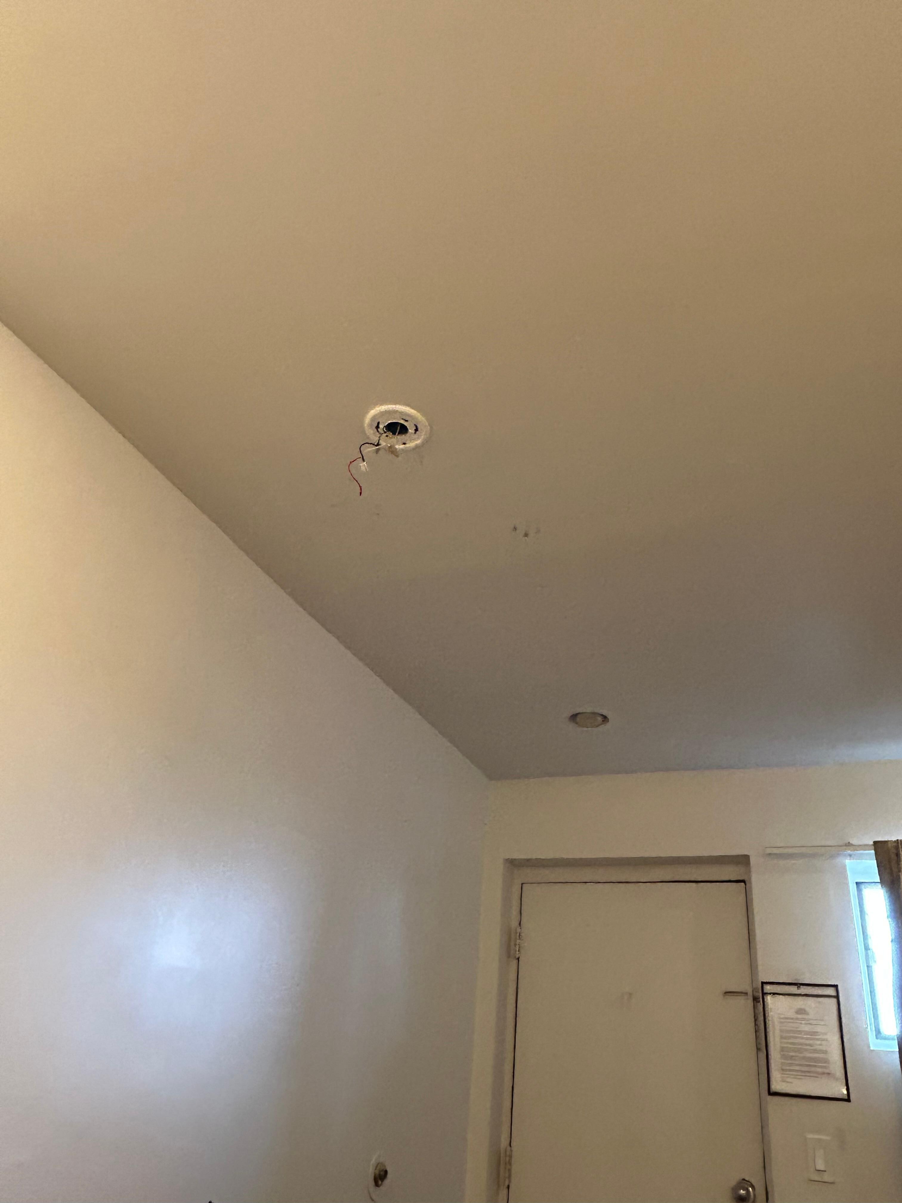 No smoke detector 