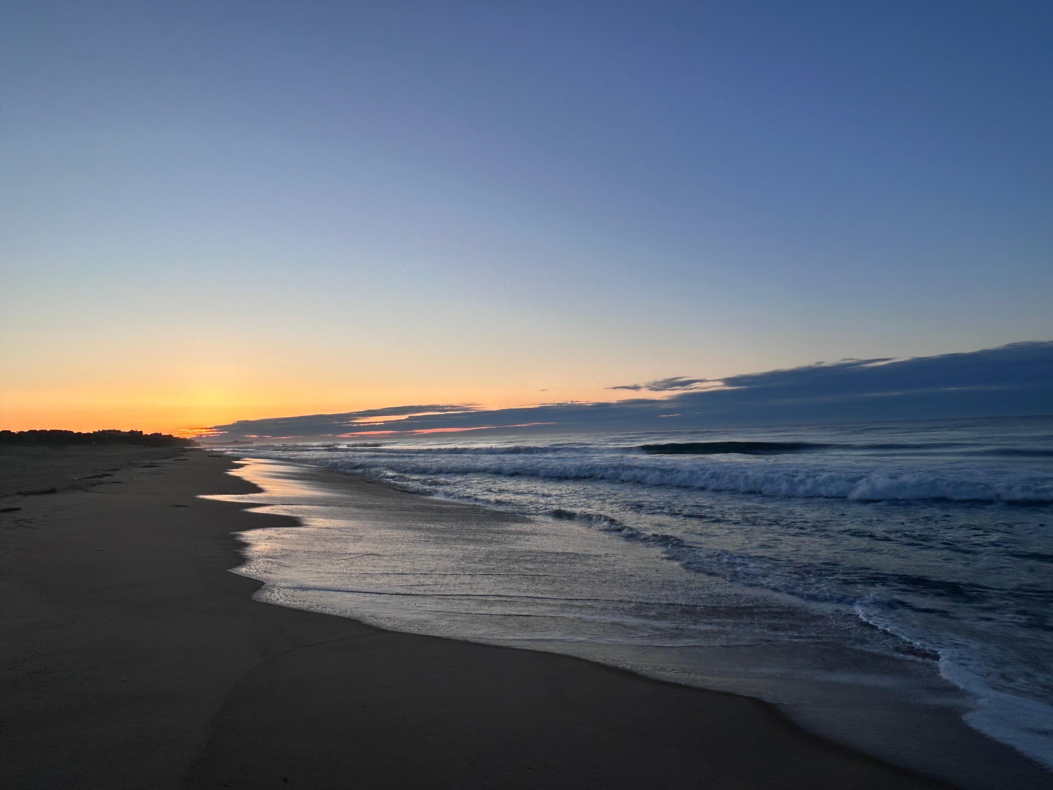 Sunrise 4.27 5:51 am 