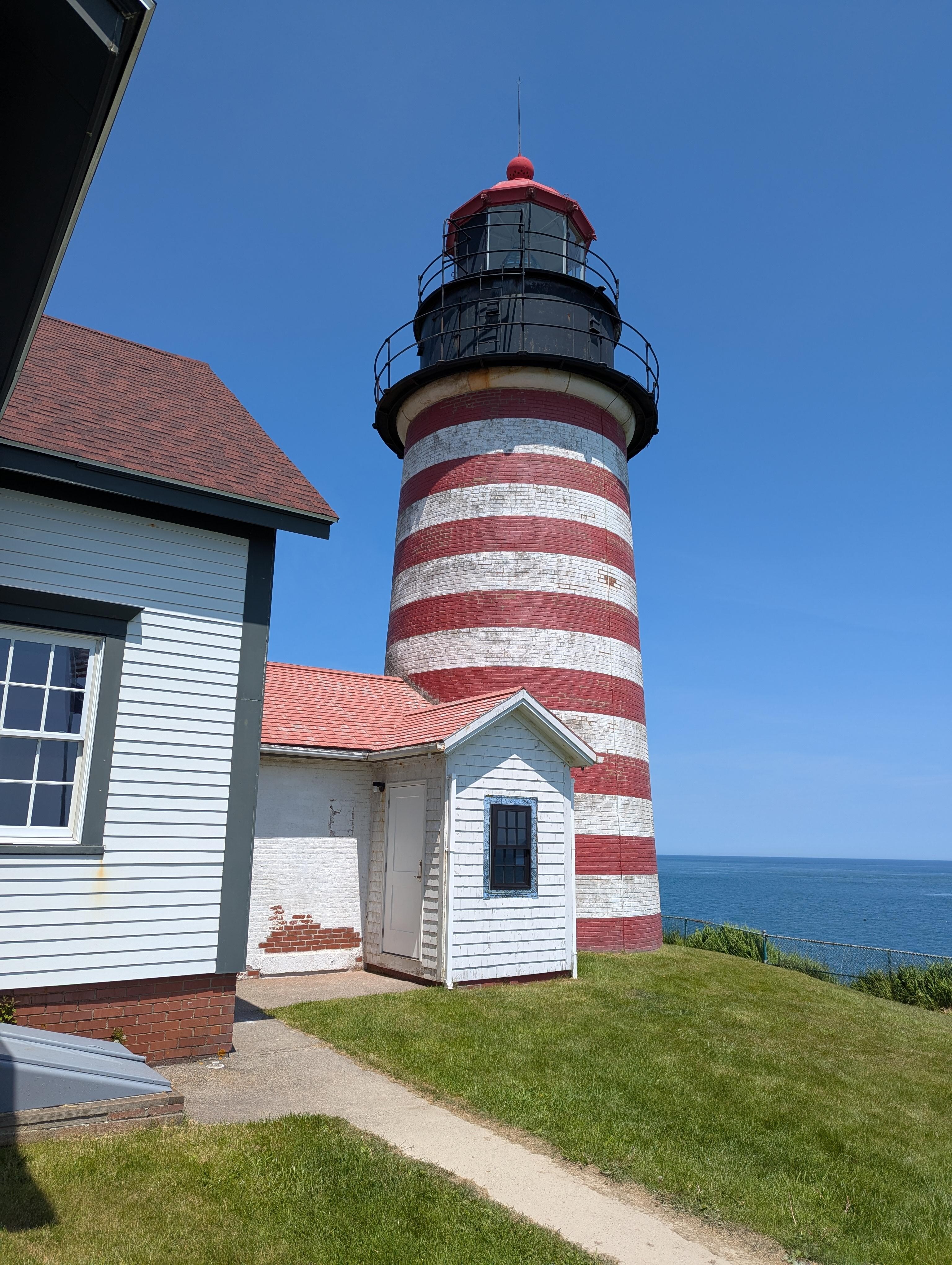 Seeing Maine's lighthouse.