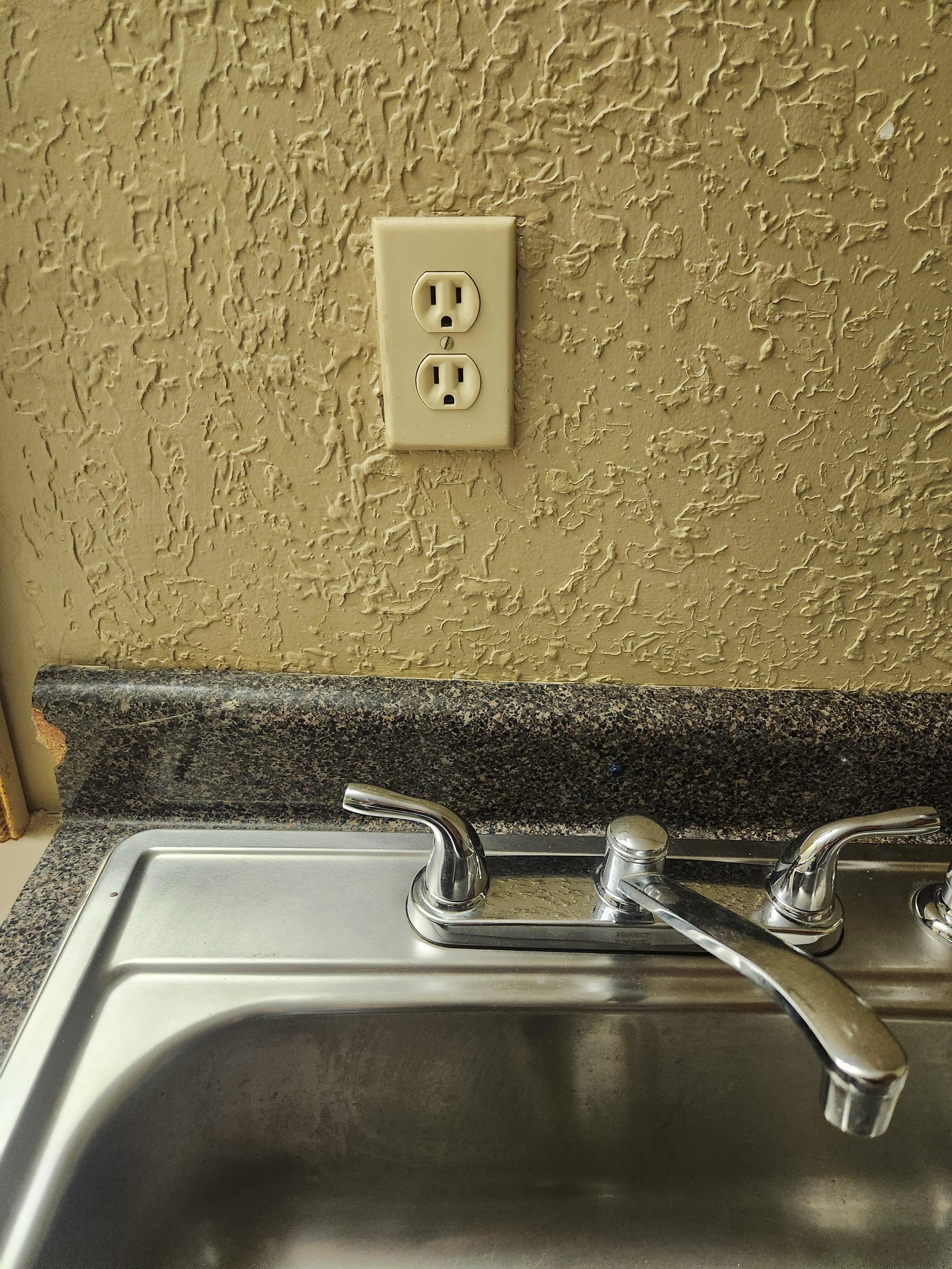 NOT a STATE-REQUIRED GFCI! and it didn't work