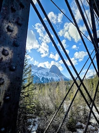 Footpaths on the doorstep...and nature walks a short walk away. :-)
