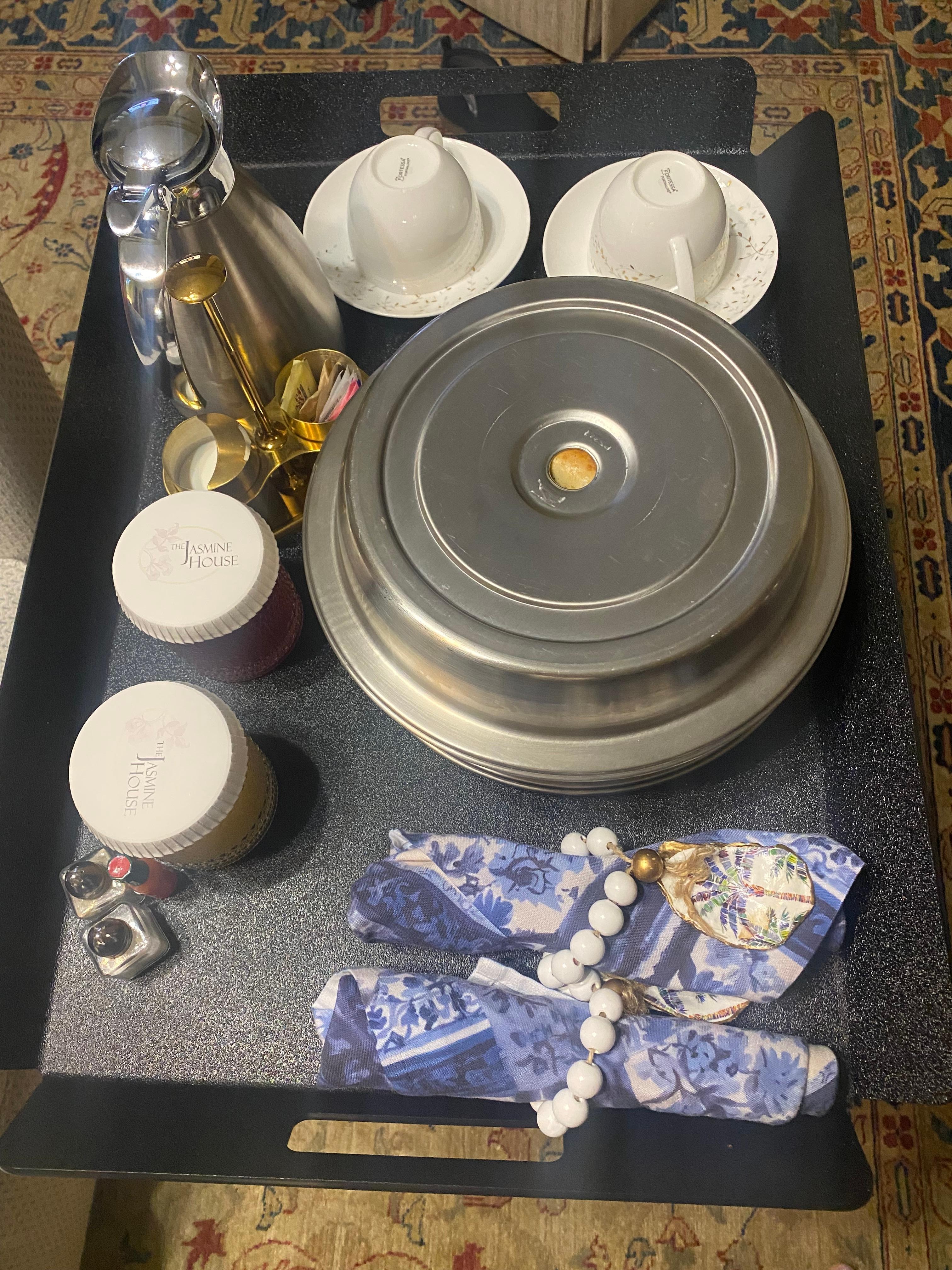 Wonderful breakfast as well delivered to our room. This place is the best.