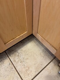 Dirty kitchen cupboards