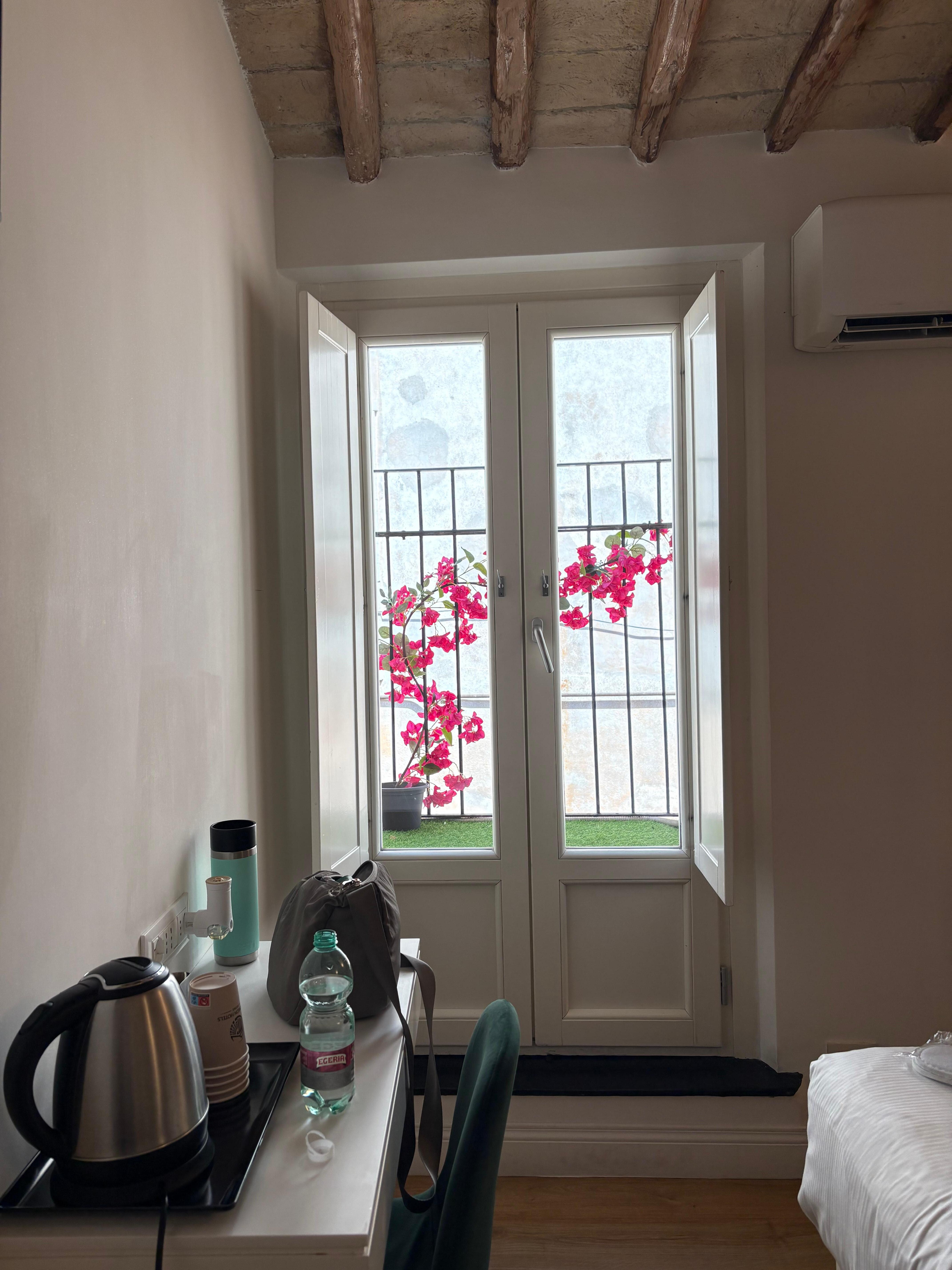 Cute little balcony 