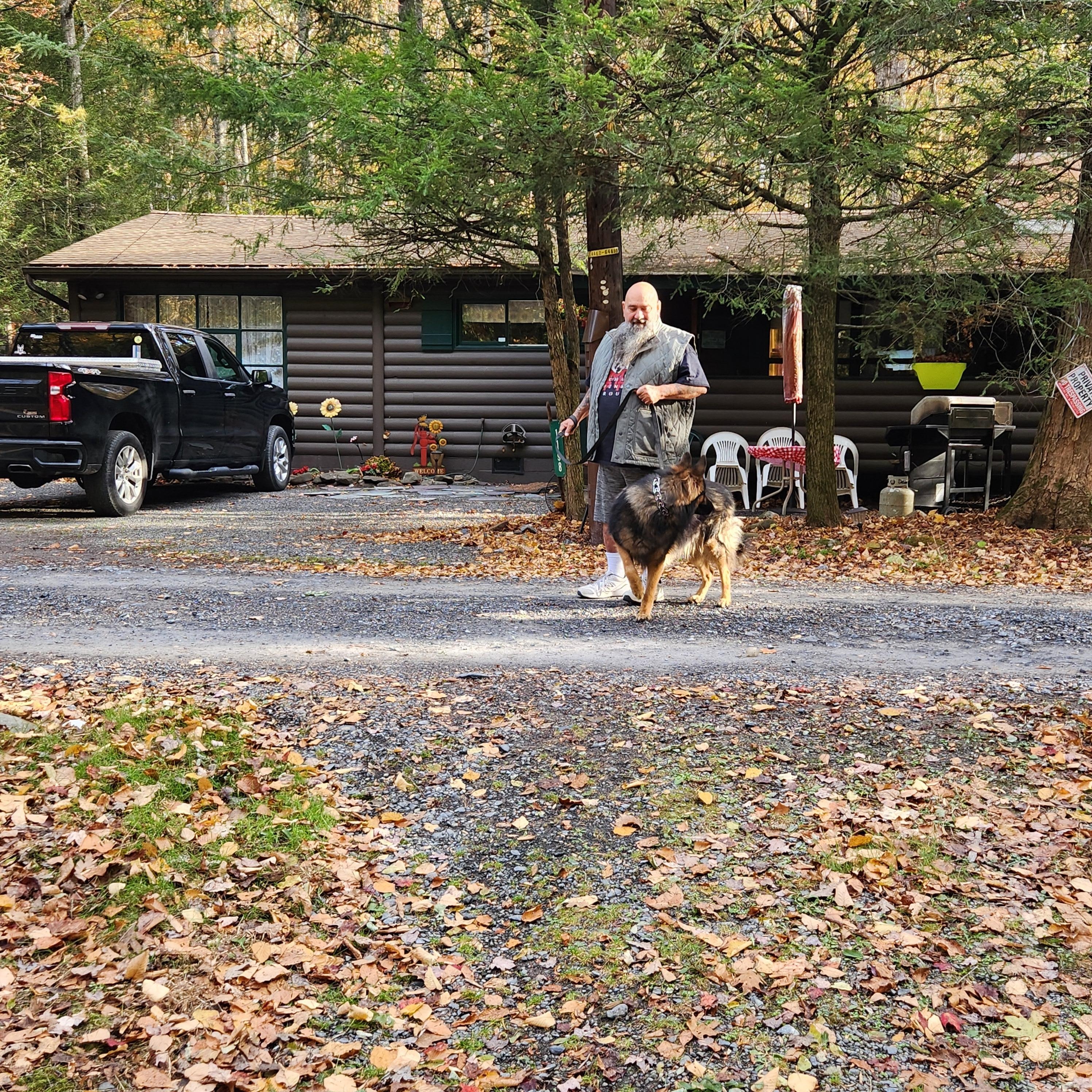 Cabin view, Daddy & Major