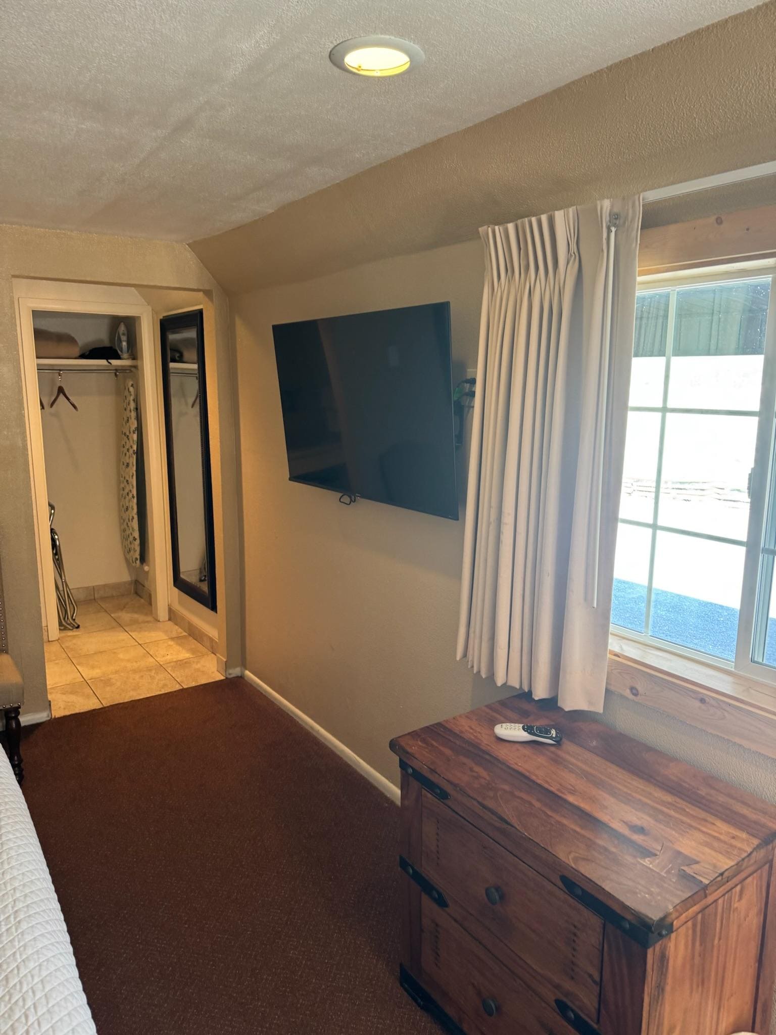 TV