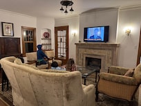 Such a relaxing and cozy space!