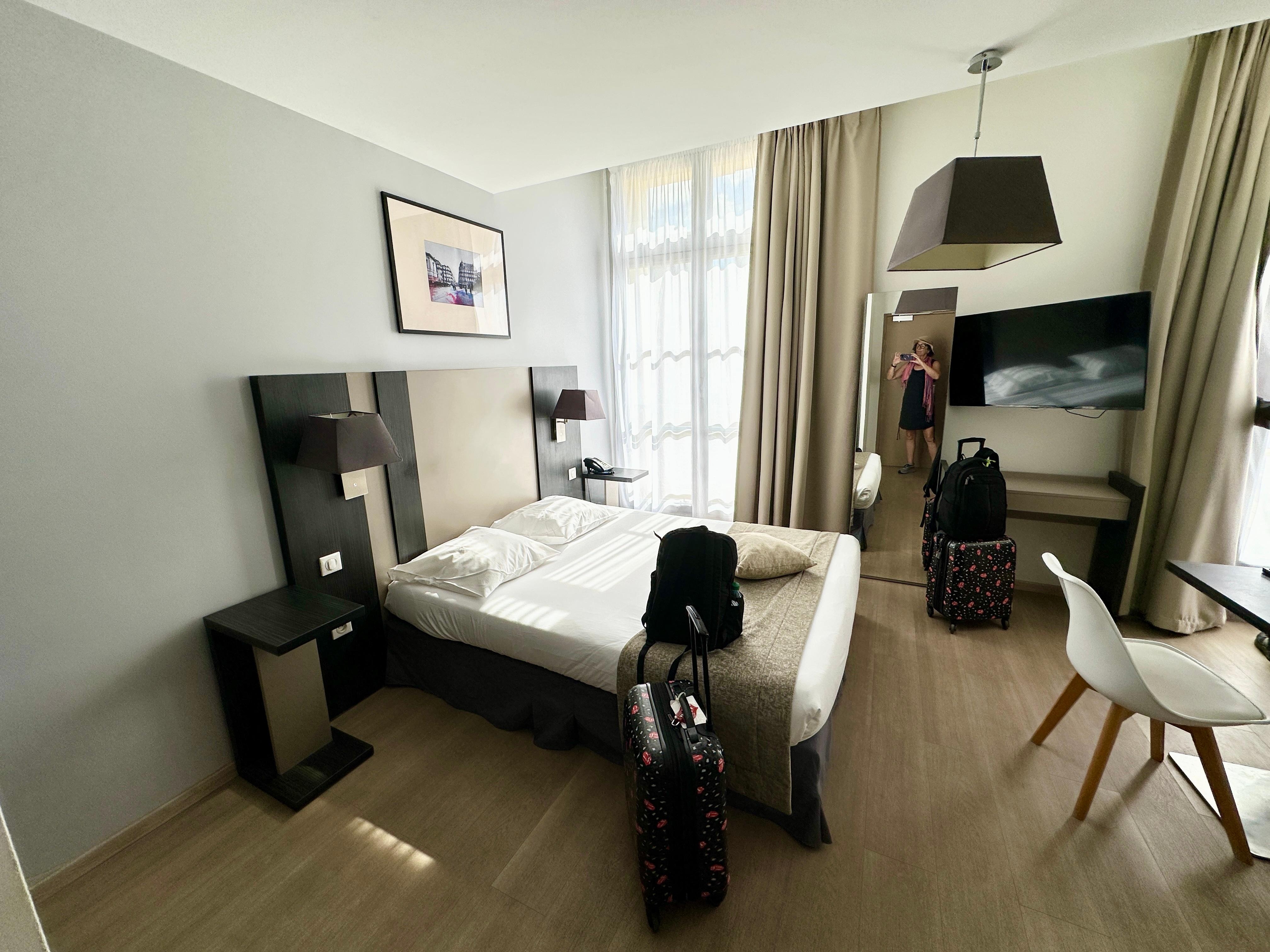 Studio très lumineux