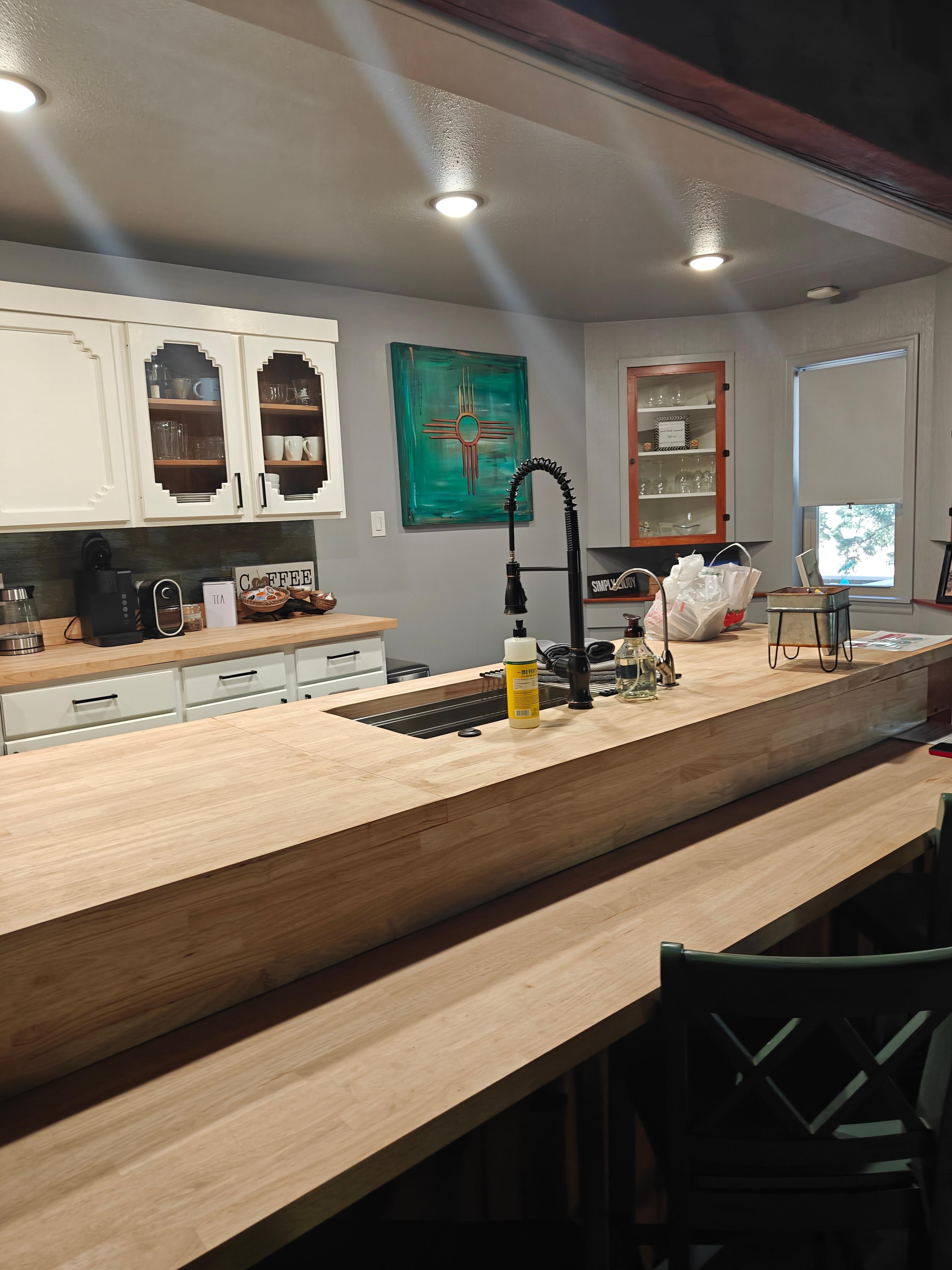 An amazing kitchen with everything you could need 