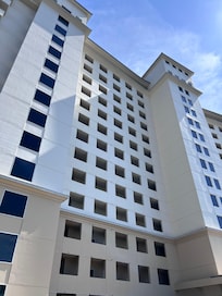 Catalina building