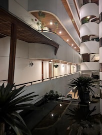 Central atrium