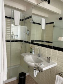 Salle d’eau impeccable