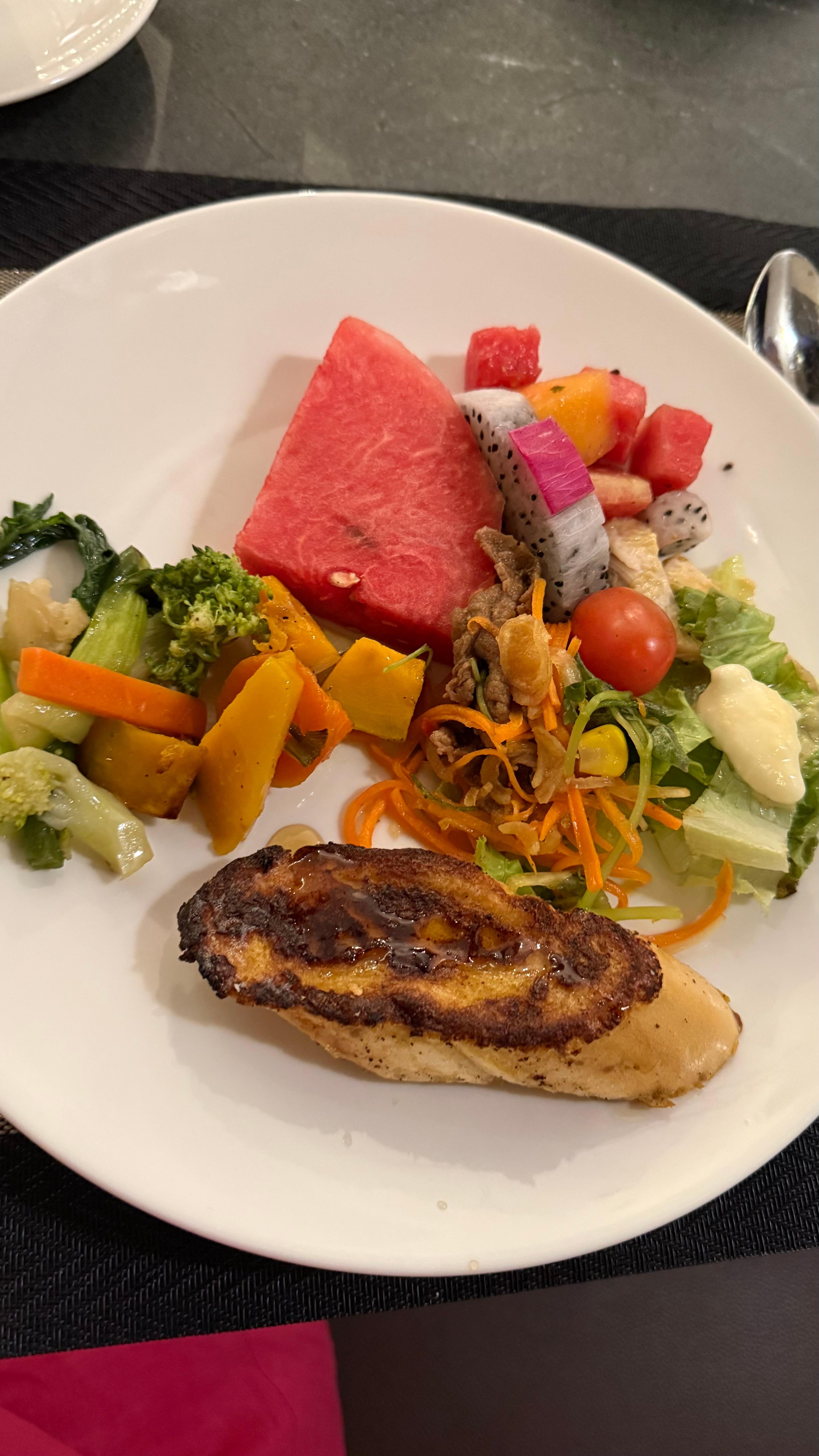 朝食バイキング
種類豊富で毎日変化があって素晴らしい