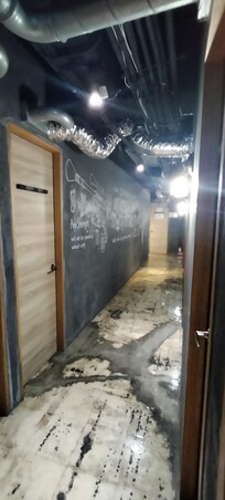 8階通路