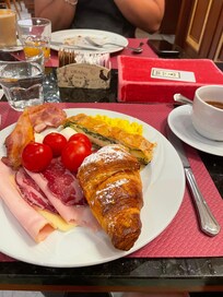 Breakfast everyday, and the coffee always perfect by the coffee lady!!!