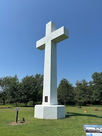 Cross commemorating the first Catholic Mass in the British Colonies St. Clement Island