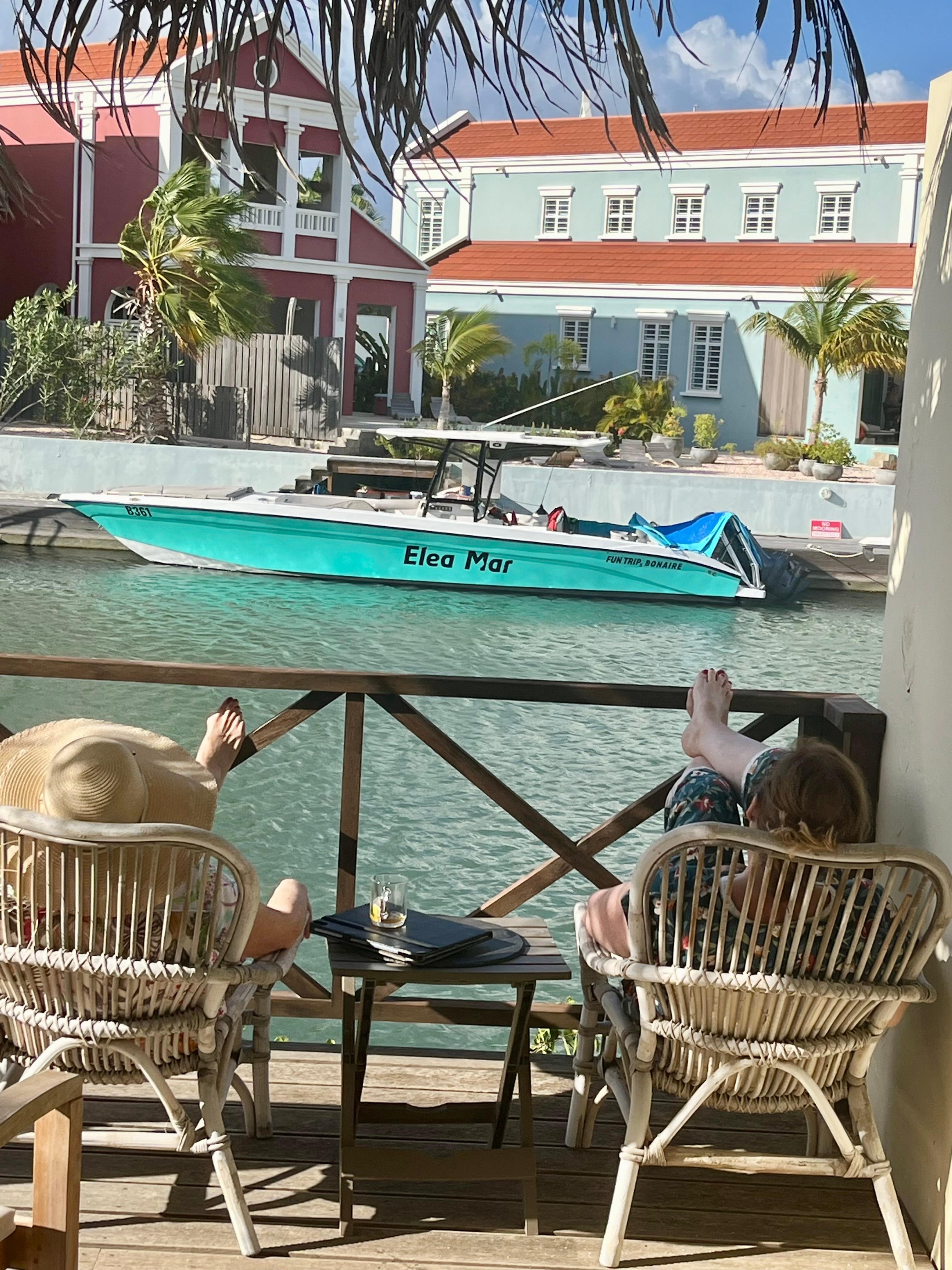 Townhome on inlet. Great to watch the boats coming and going. 