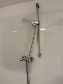 Inadequate shower head