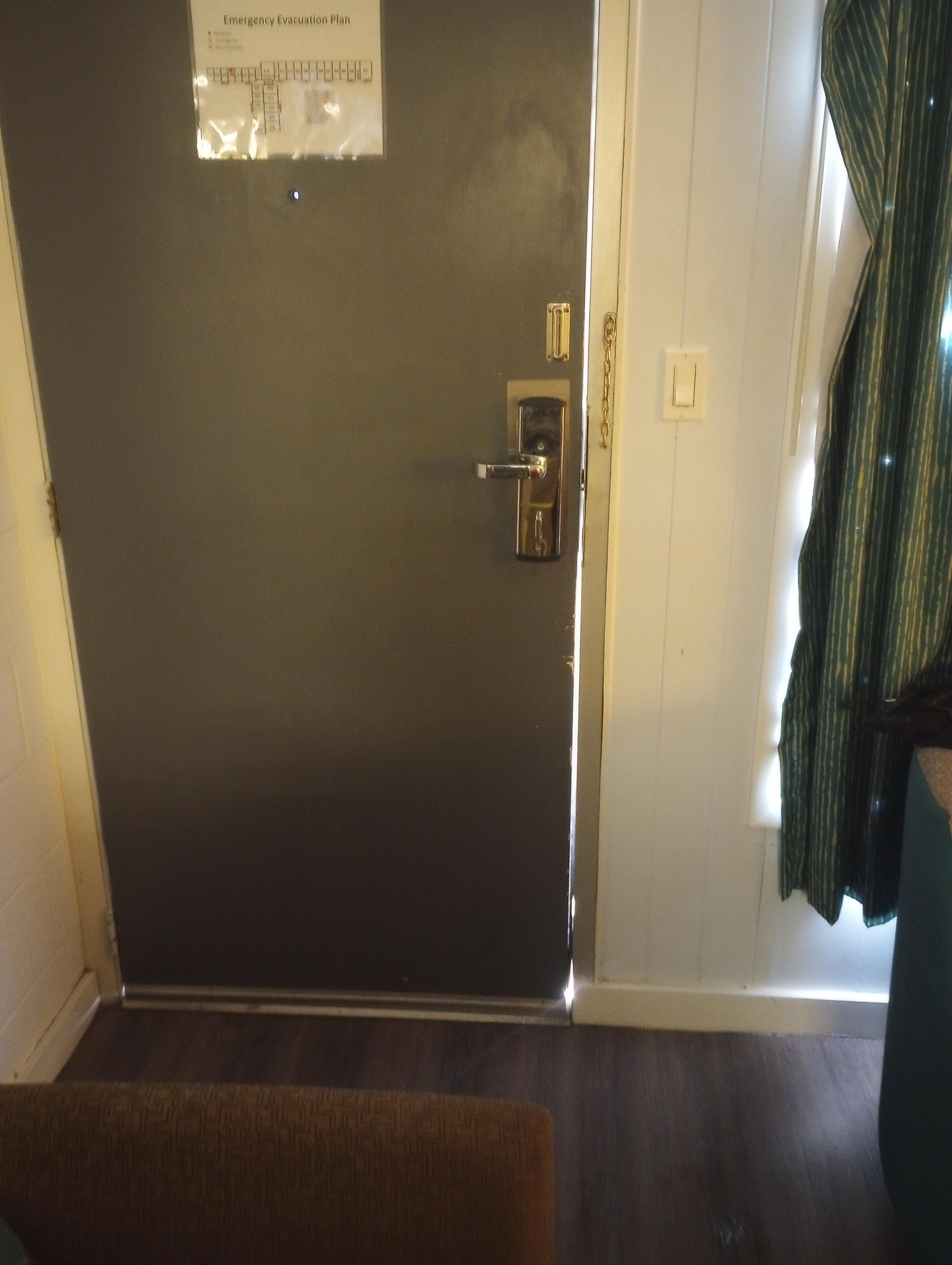 Door did lock & felt secure but didn't seal...