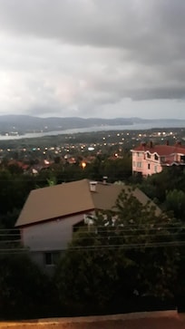 Otelten göl görünümü