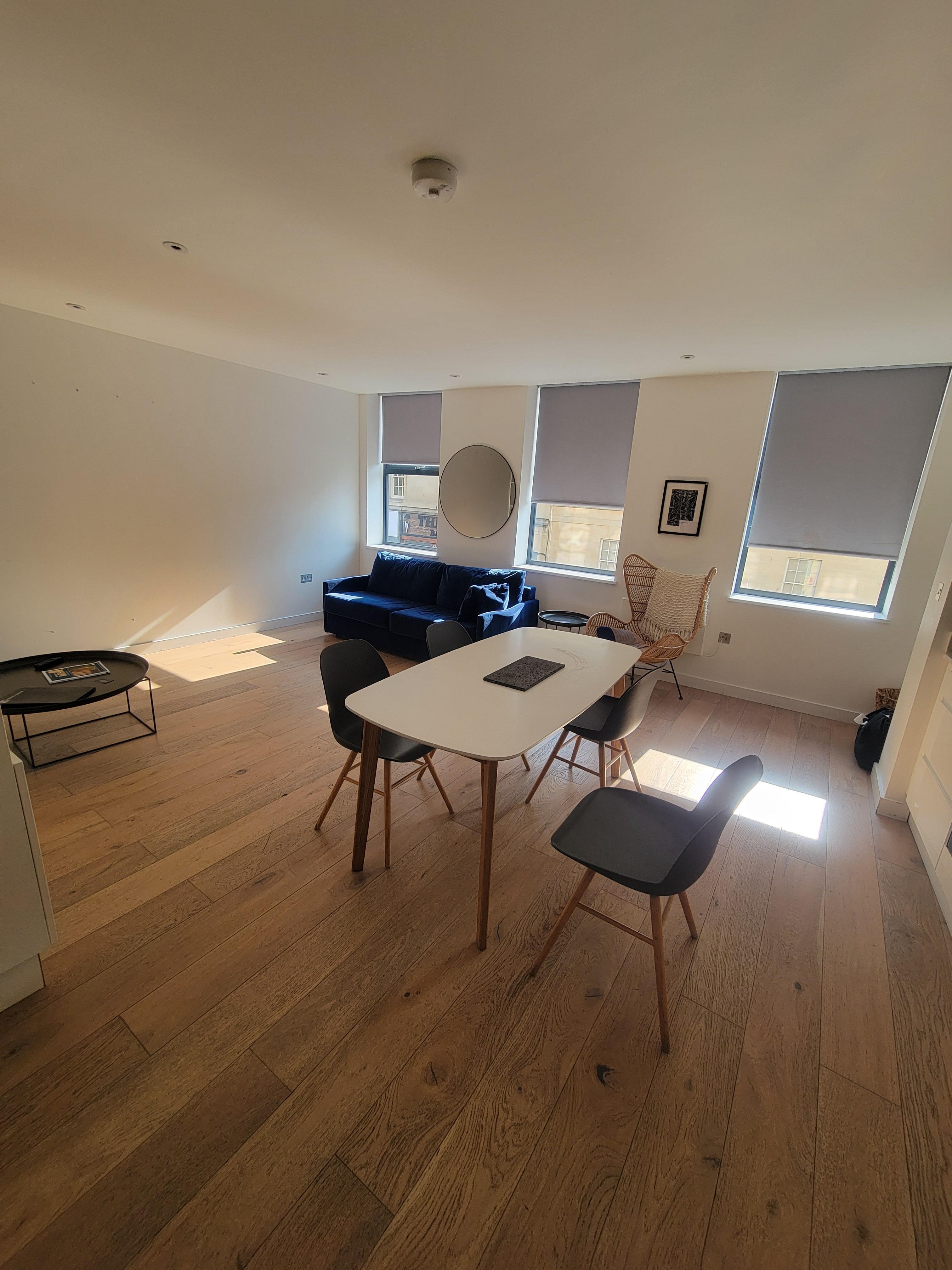 Living/Dining area