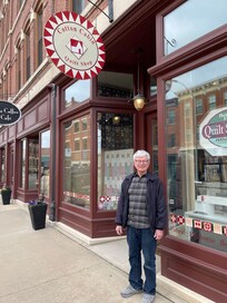 Cute quilt shop in Dubuque