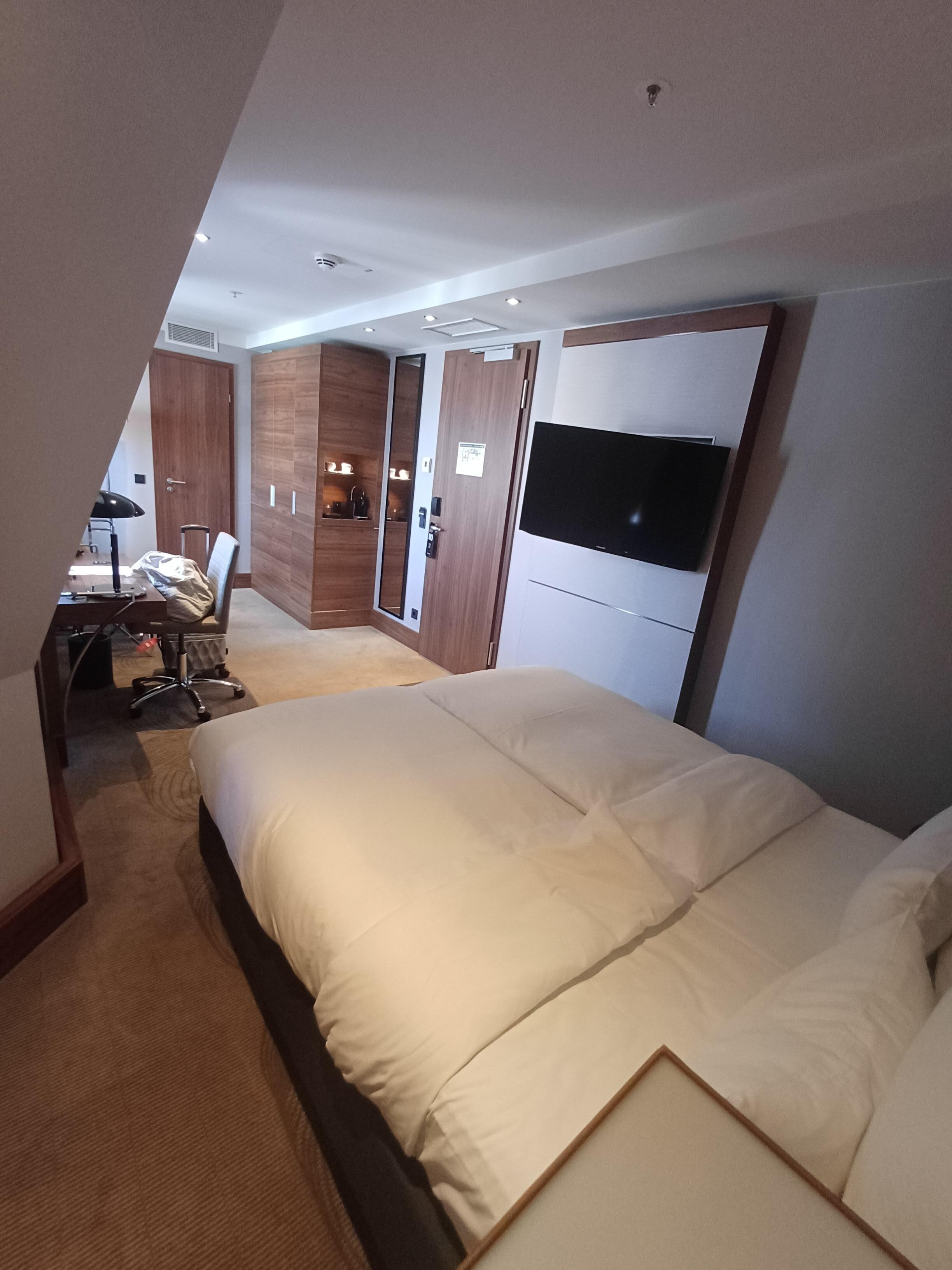 Værelset. Sengen var dejligt at sove i