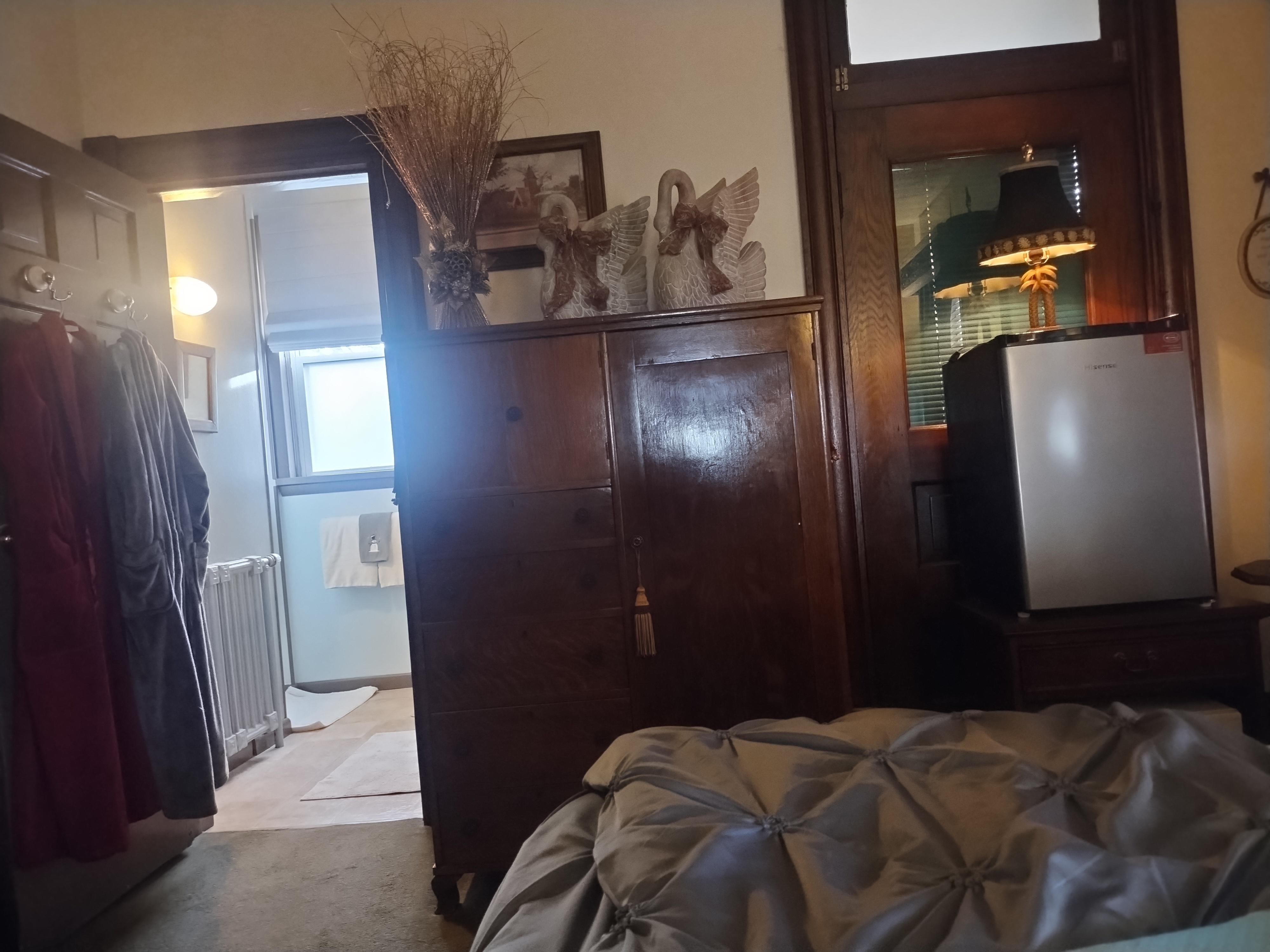 Min fridge and coffee maker