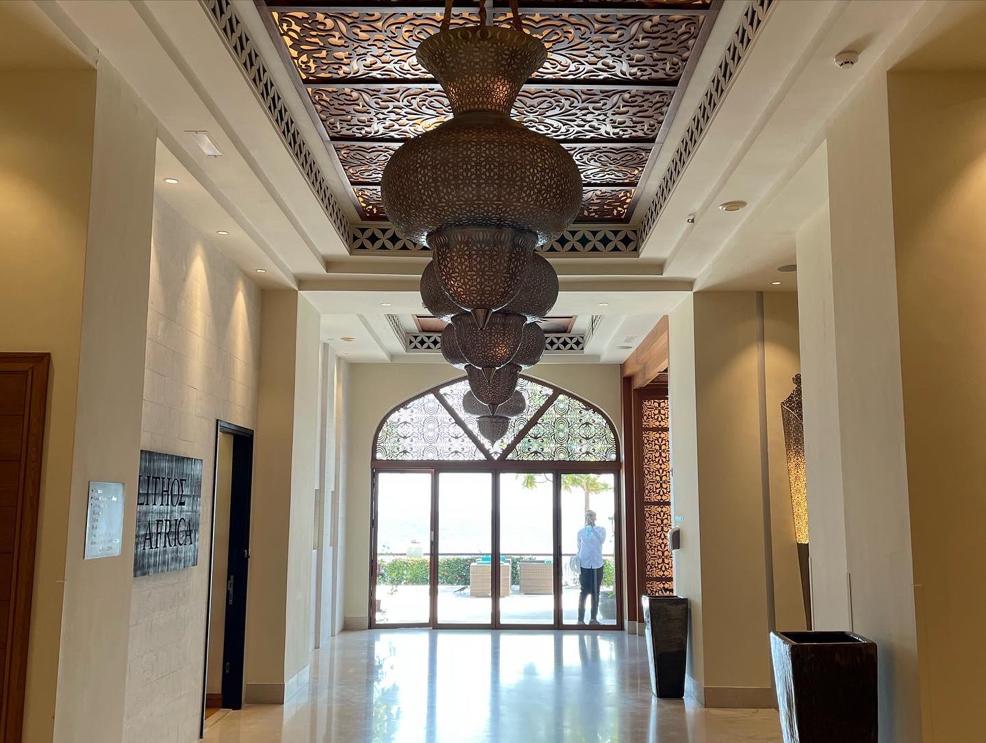 Lobby overlooking ocean 