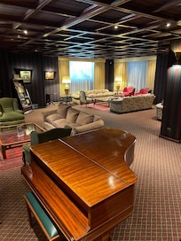 Comfortable lobby area, good climate control throughout.