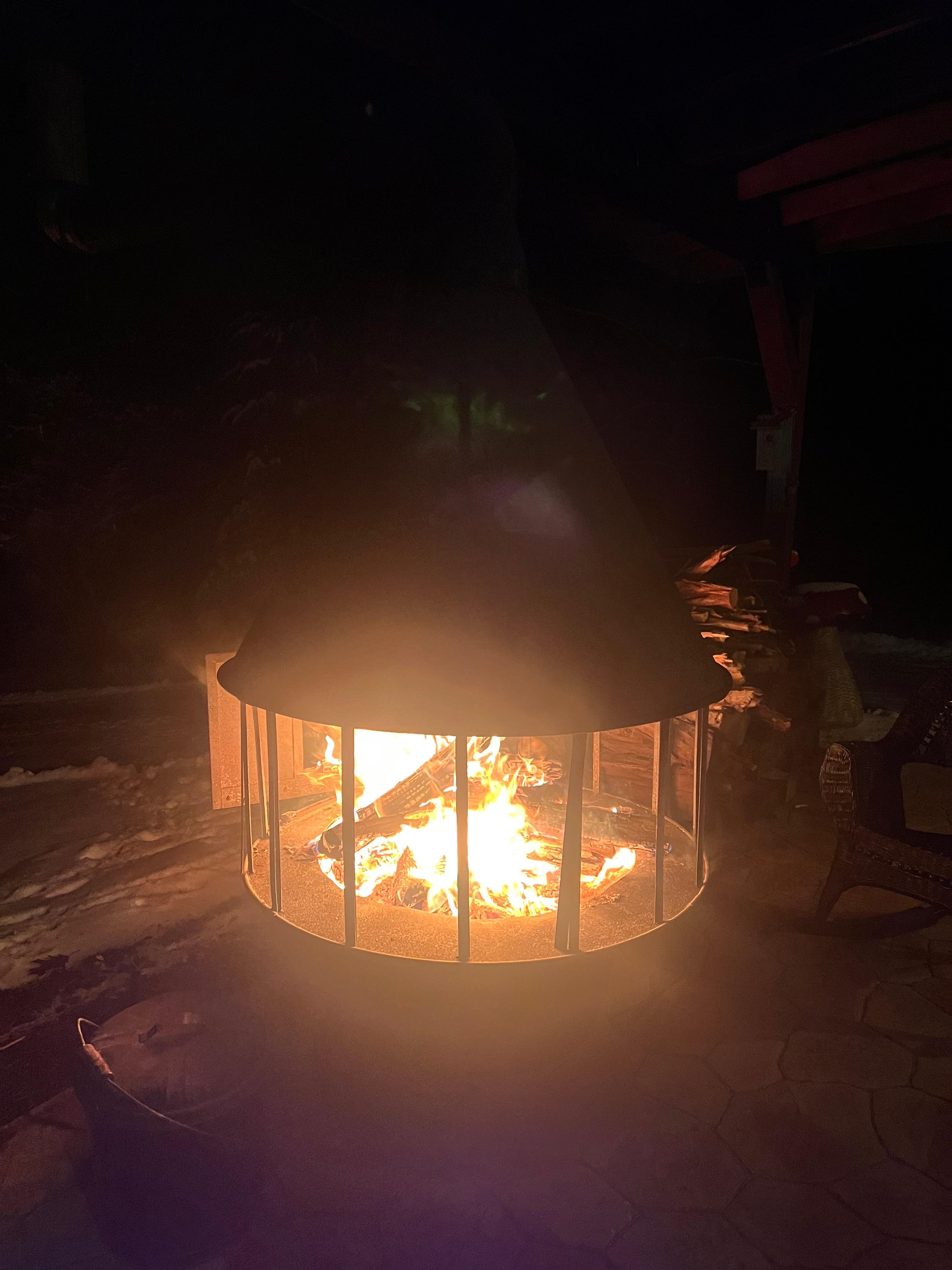This outdoor fire was so fun and relaxing!! 