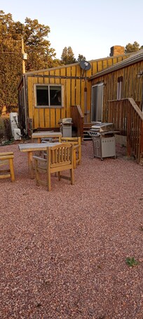 Grilling area behind cabin