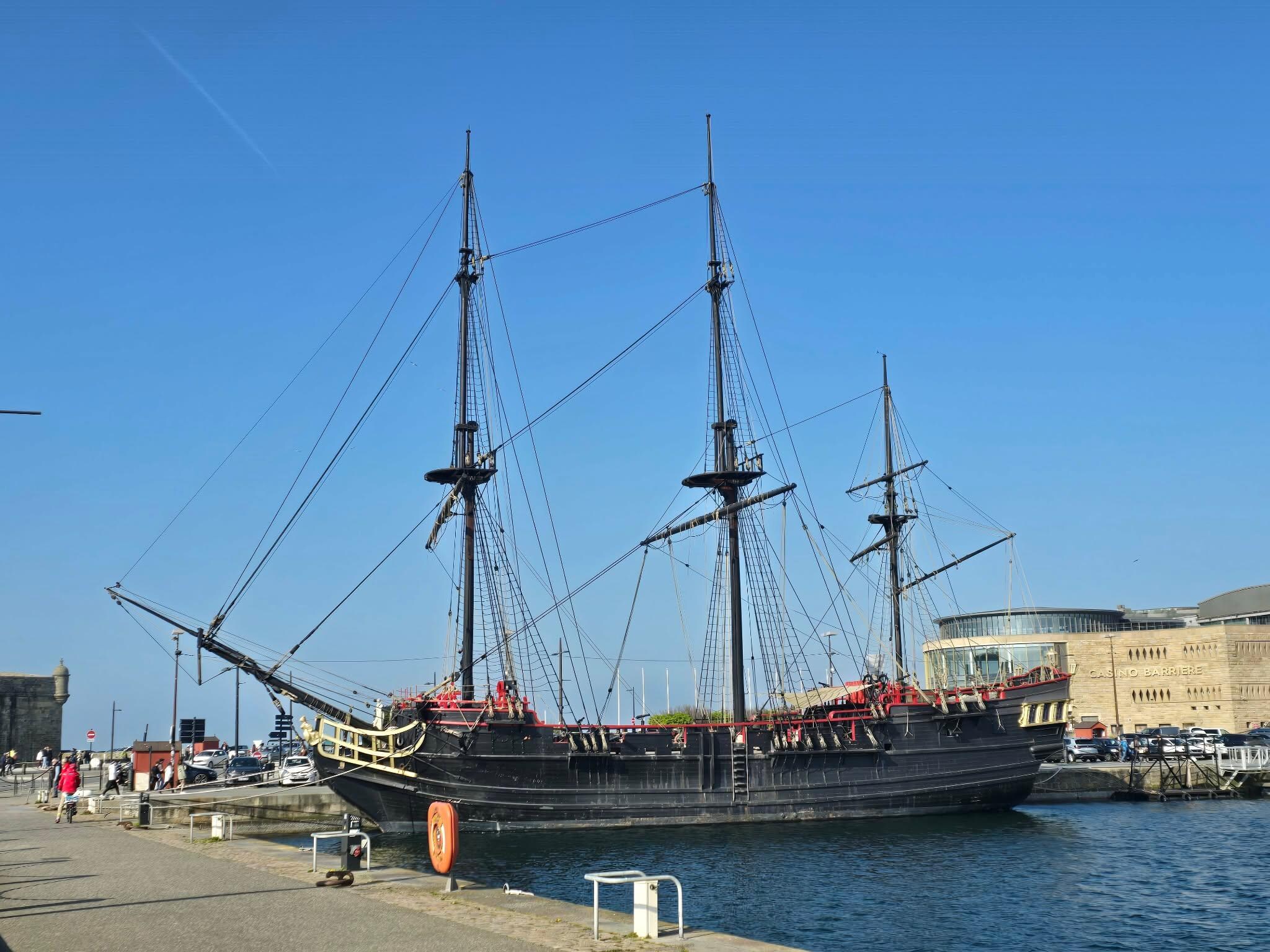 St Malo à 15mn environ