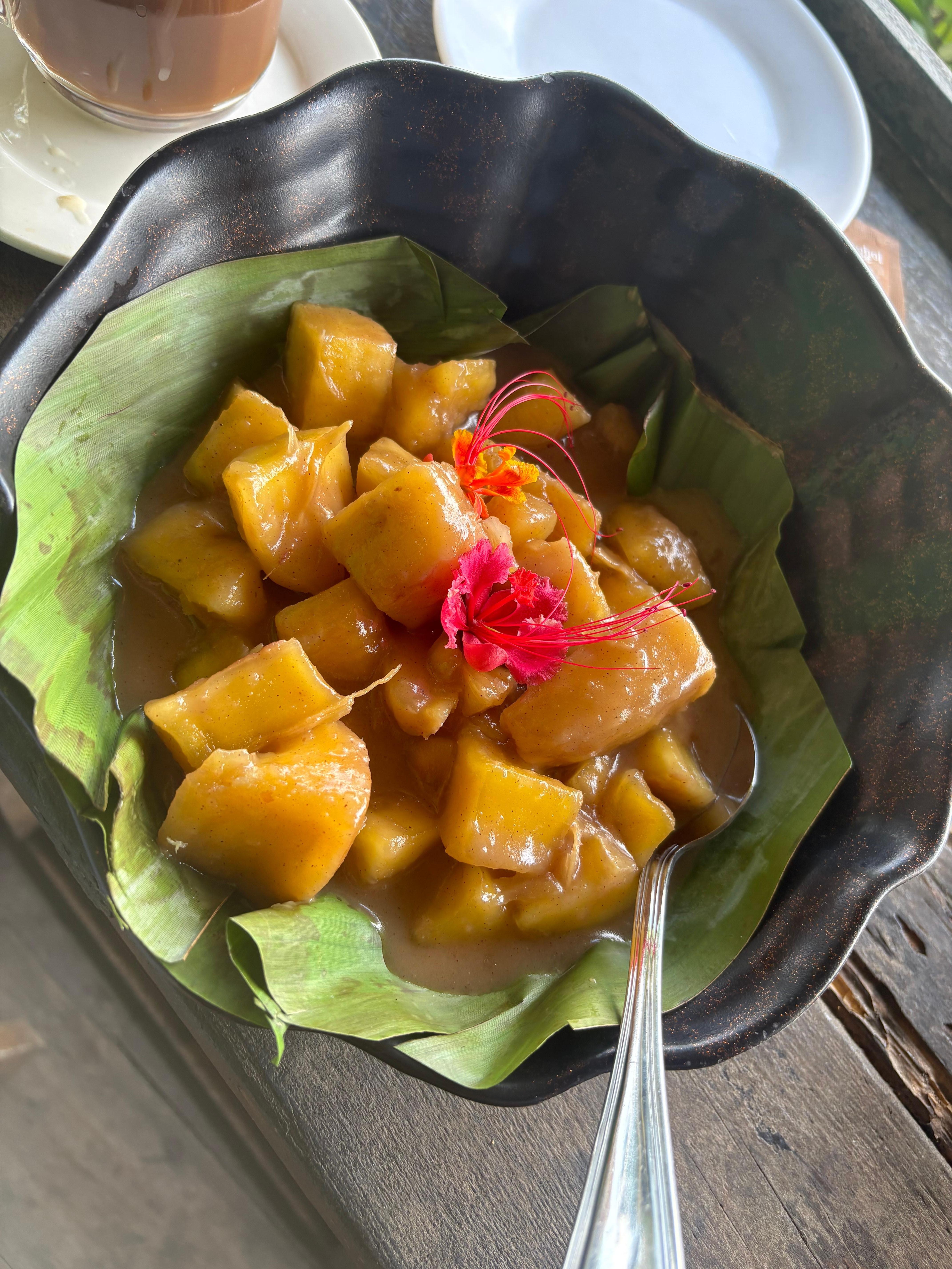 Cassava with coconut milk 