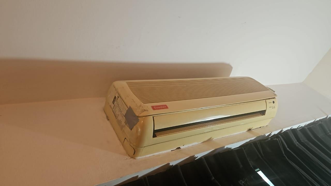 Aire acondicionado remendado