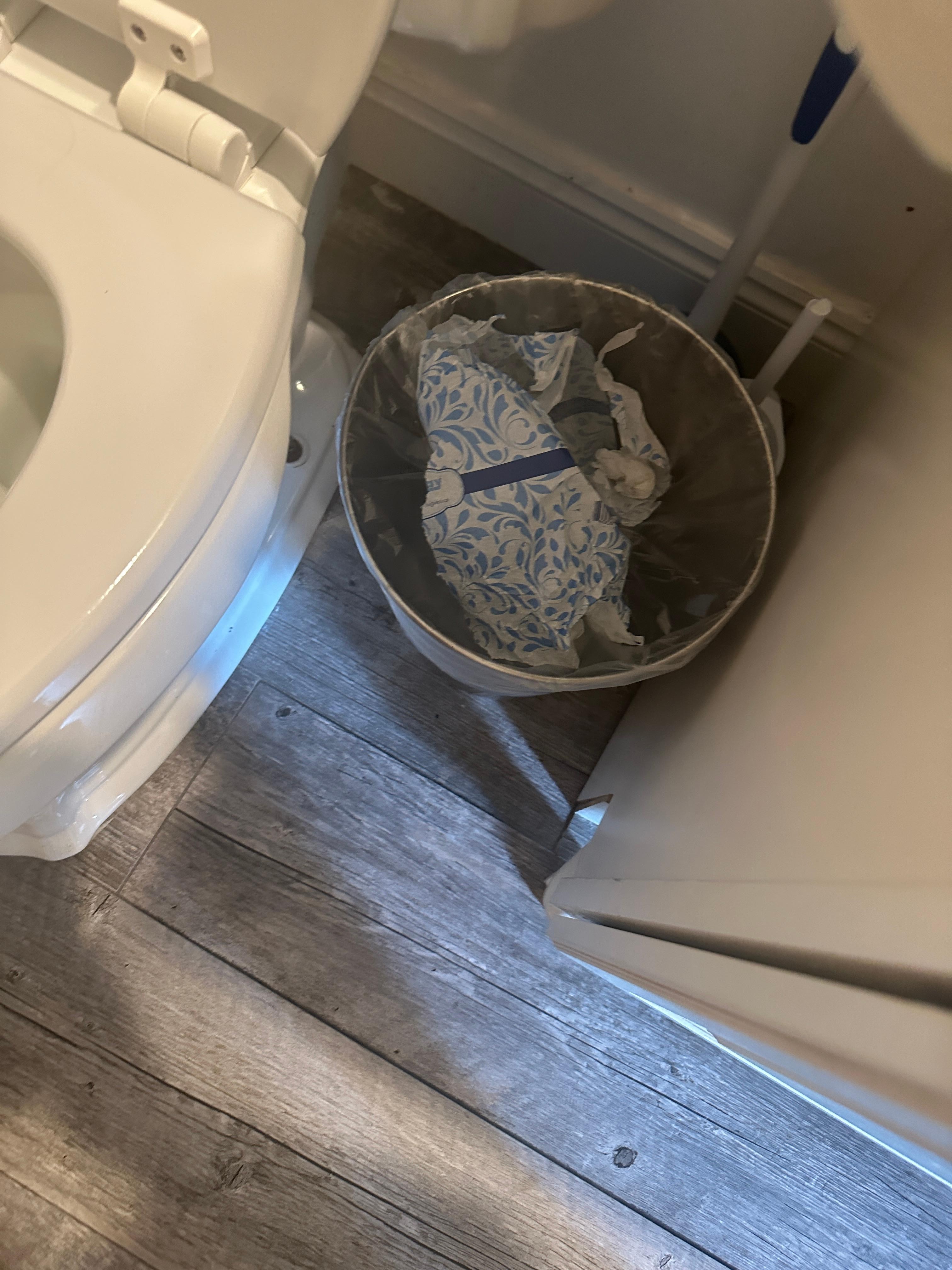 House was dirty upon arrival. 