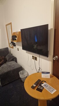 Small lounge area