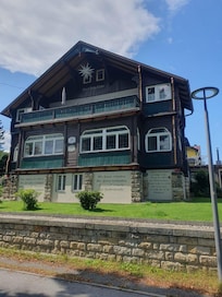 Das Haus Hohe Liebe August 2025