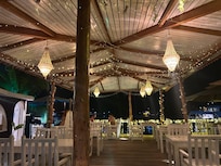 Dining alfresco on the waterfront