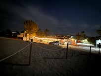 The Mucky Duck by night.