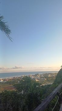 Vista de quem está na piscina. Cerca de 1km da praia