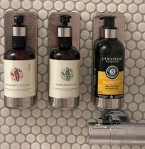 Aromatic bath cosmetics