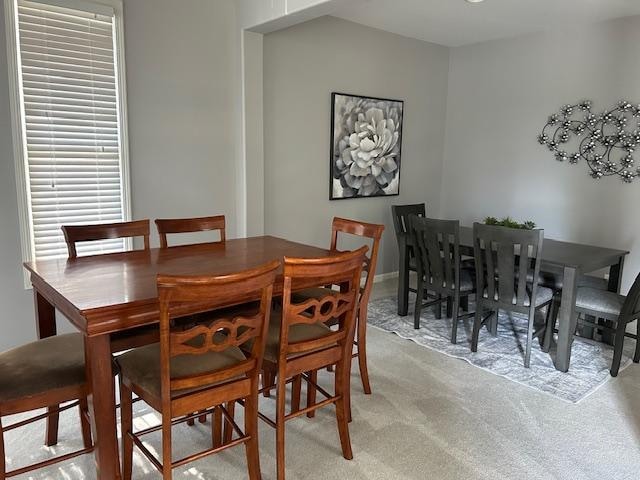 Dining area with add'l table