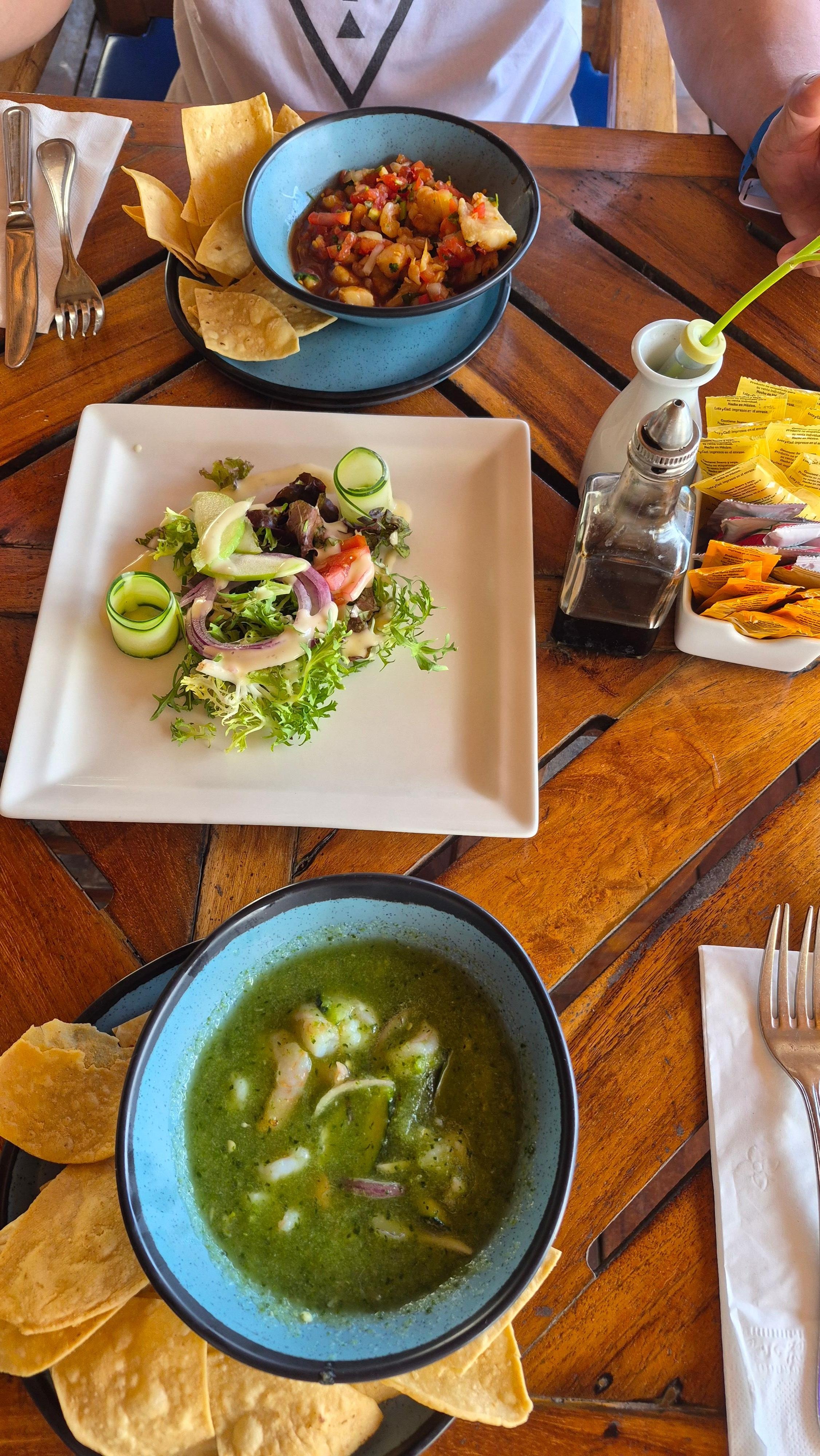 The deck food - lunch