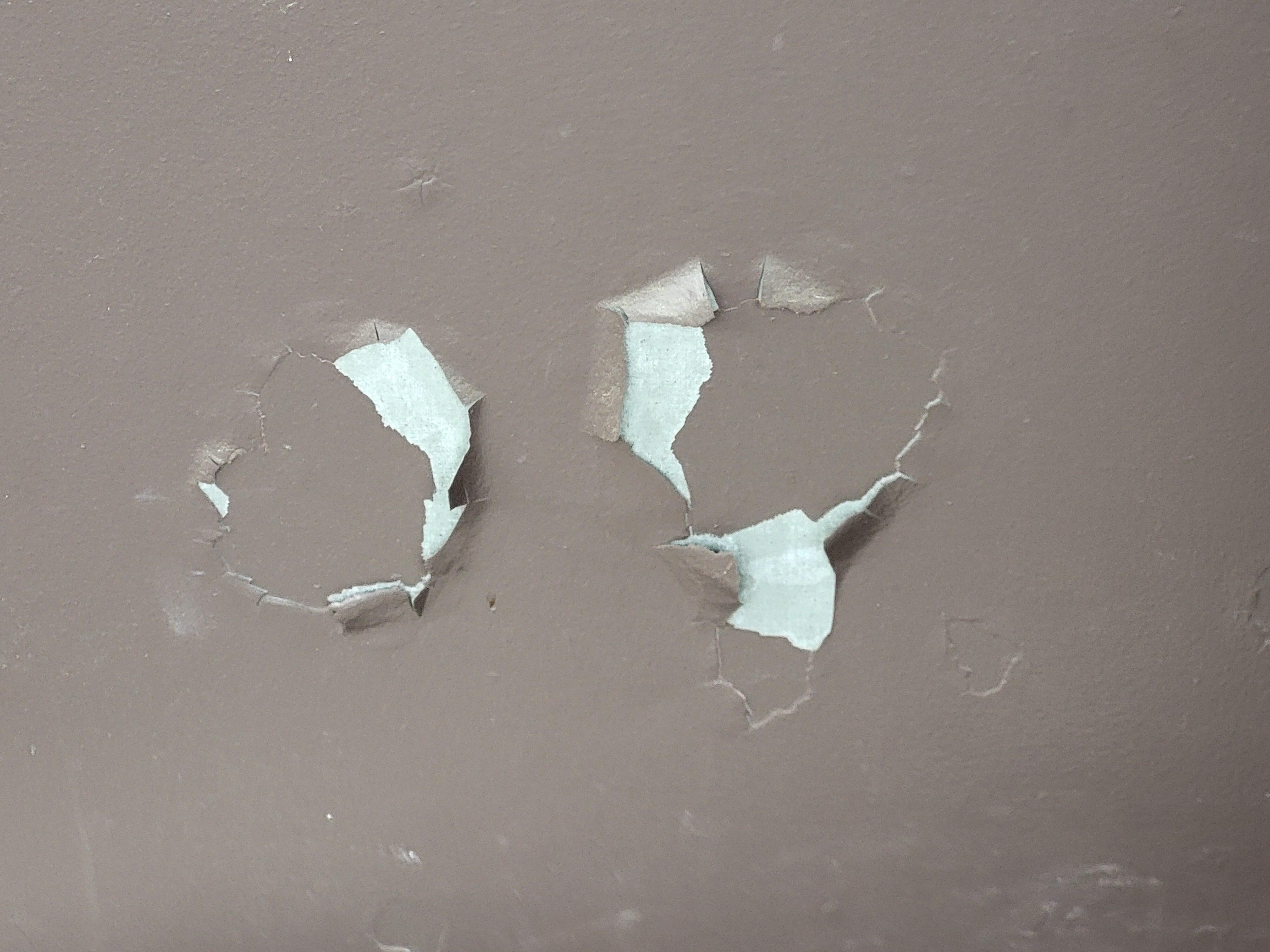 Paint  chipping  on the outside  of  the  door 