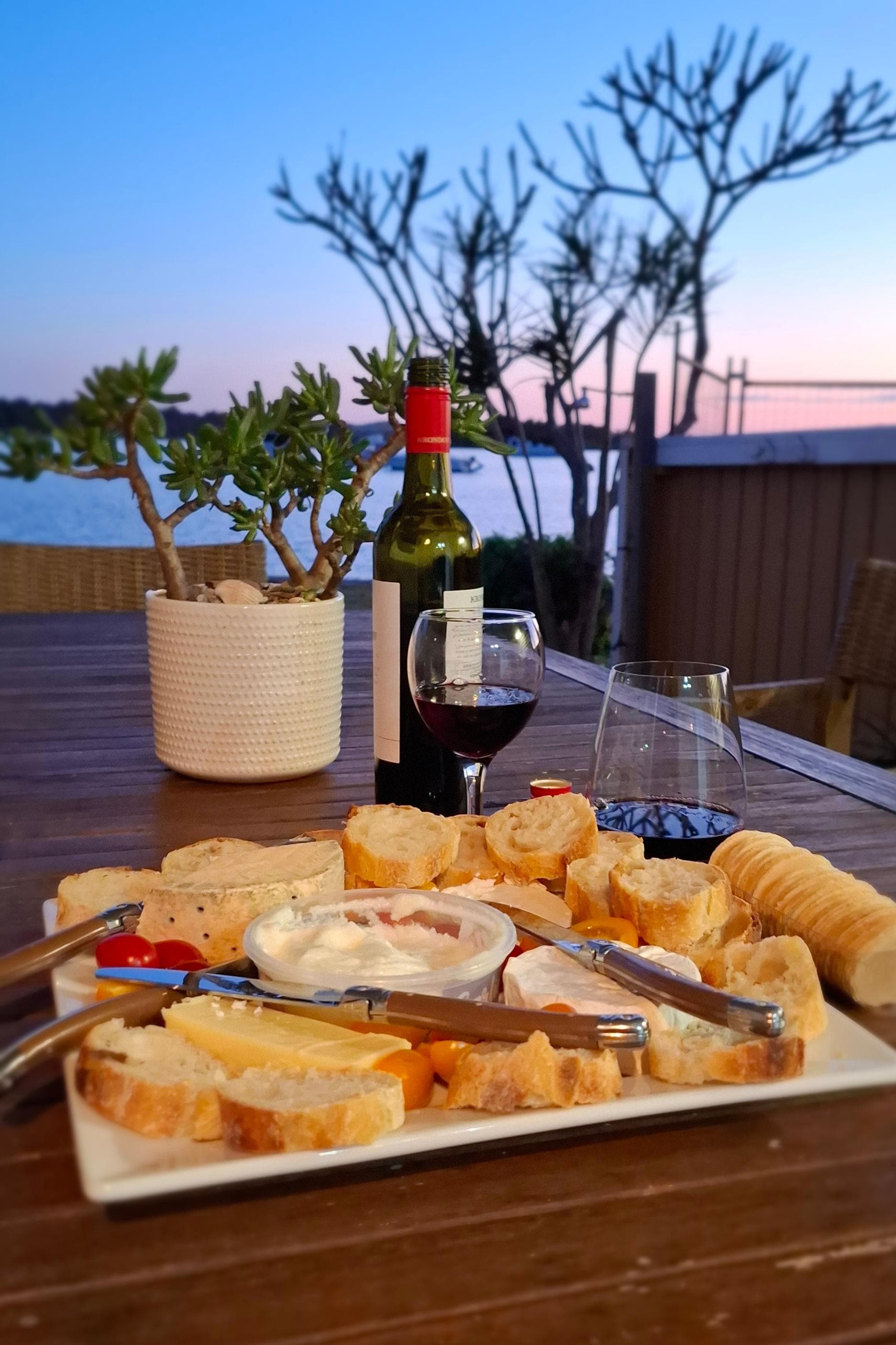 Great way to enjoy a cheese platter 😋