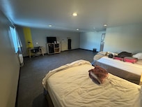 no couches in suite as advertised